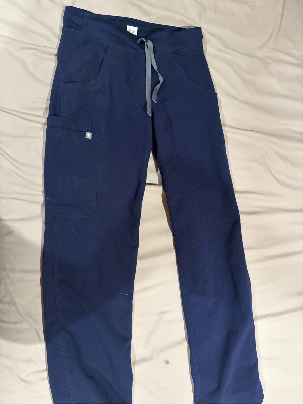 Figs Men's Navy Cargo Scrub Pants with Drawstring